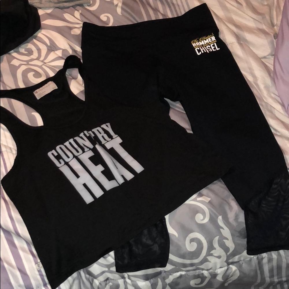 Beachbody capris and crop top bundle